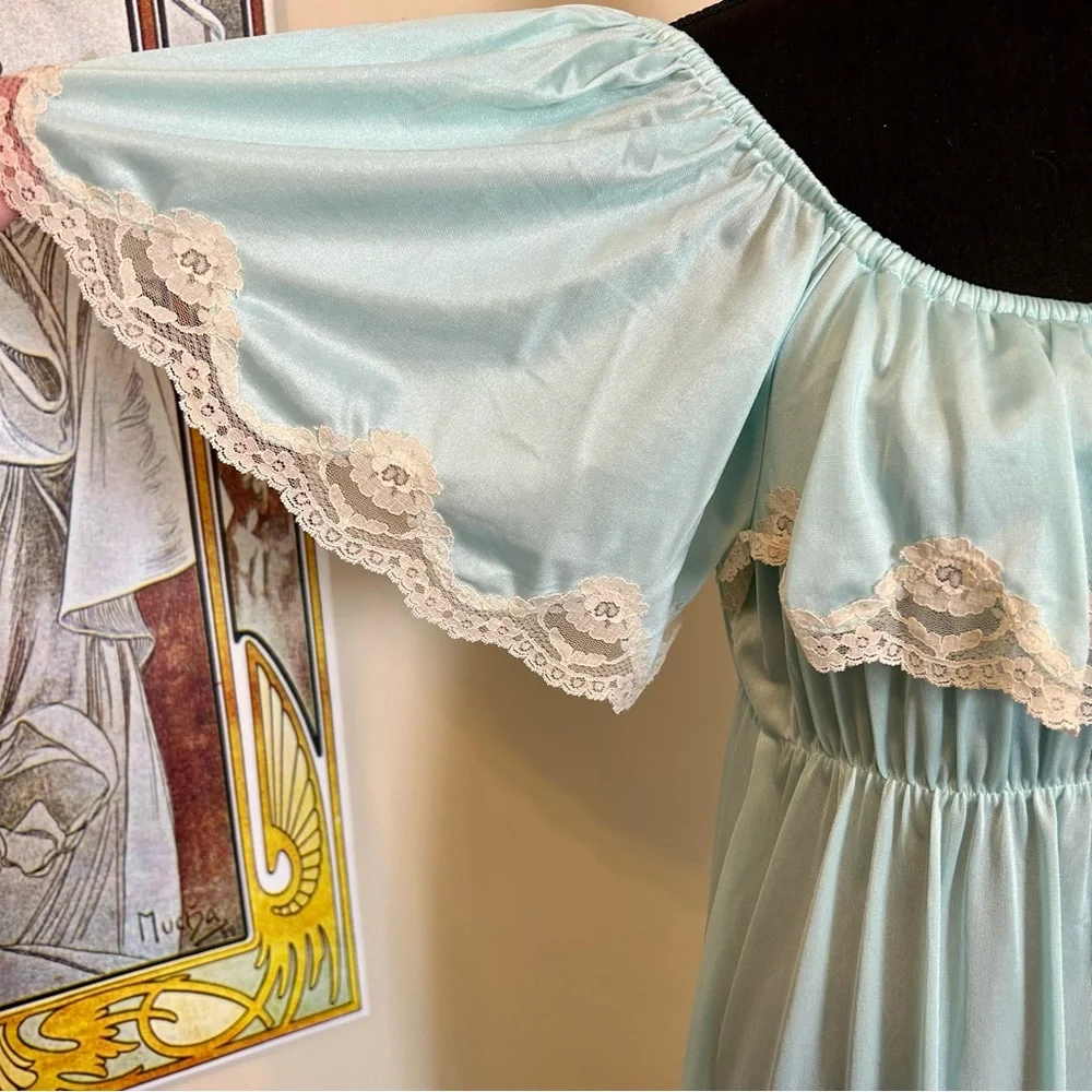 Off the Shoulder Prairie Dress Night Gown Vintage - Picture 6 of 11